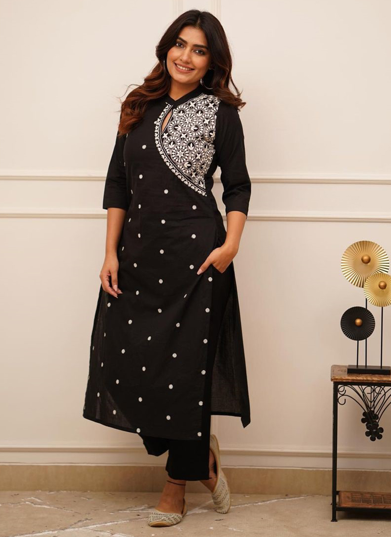 Thumbnail of Elegant Black Cotton Kurti